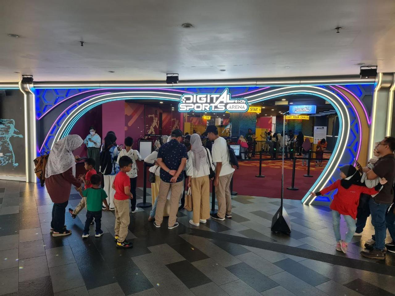 2-5Pax 1R1B Premium Suite, Opposite I-City Shopping Mall, Free Wifi 55" Smart Tv 샤알람 외부 사진